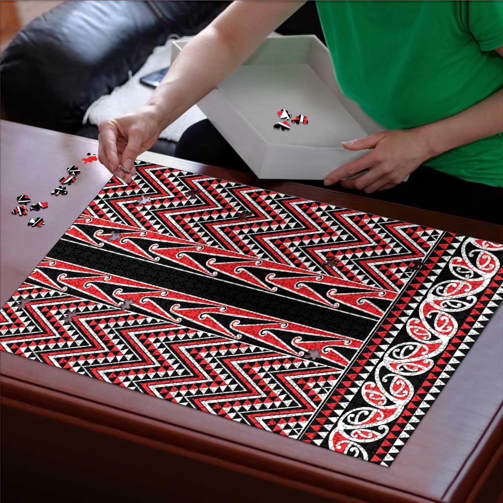 New Zealand Maori Niho Taniwha Puzzle Whero Mangopare and Puhoro Pattern - Aussie Hoodie