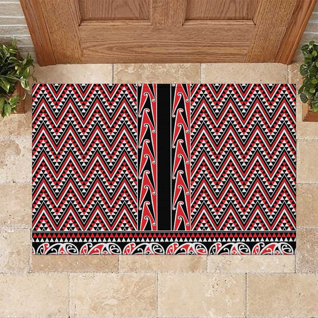 New Zealand Maori Niho Taniwha Rubber Doormat Whero Mangopare and Puhoro Pattern