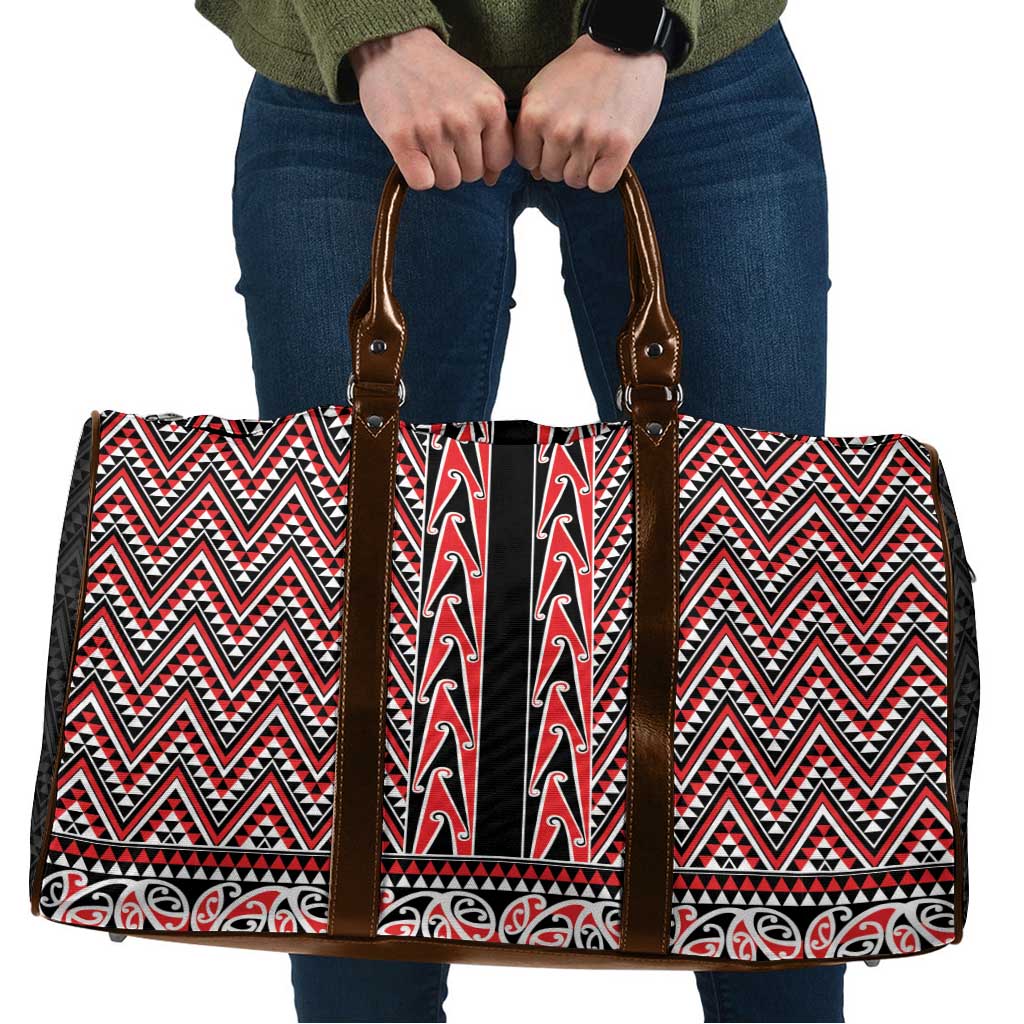 New Zealand Maori Niho Taniwha Travel Bag Whero Mangopare and Puhoro Pattern - Aussie Hoodie