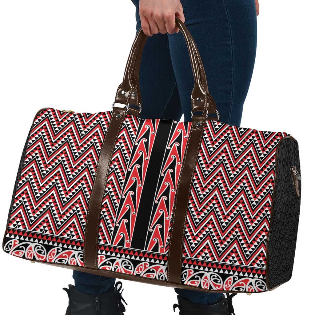 New Zealand Maori Niho Taniwha Travel Bag Whero Mangopare and Puhoro Pattern - Aussie Hoodie