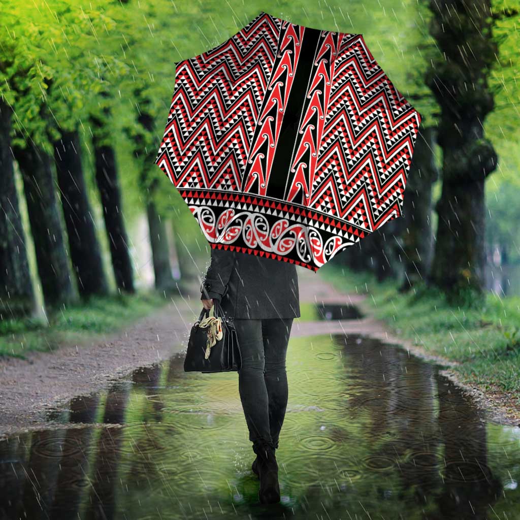 New Zealand Maori Niho Taniwha Umbrella Whero Mangopare and Puhoro Pattern - Aussie Hoodie