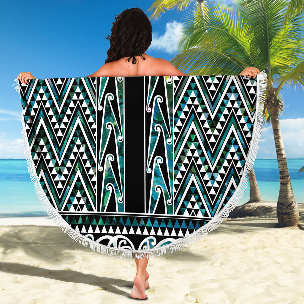 New Zealand Maori Niho Taniwha Beach Blanket Papua Shell - Mangopare Puhoro Pattern