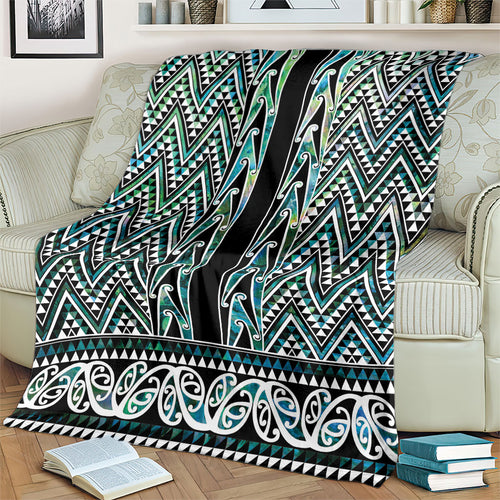 New Zealand Maori Niho Taniwha Blanket Papua Shell - Mangopare Puhoro Pattern