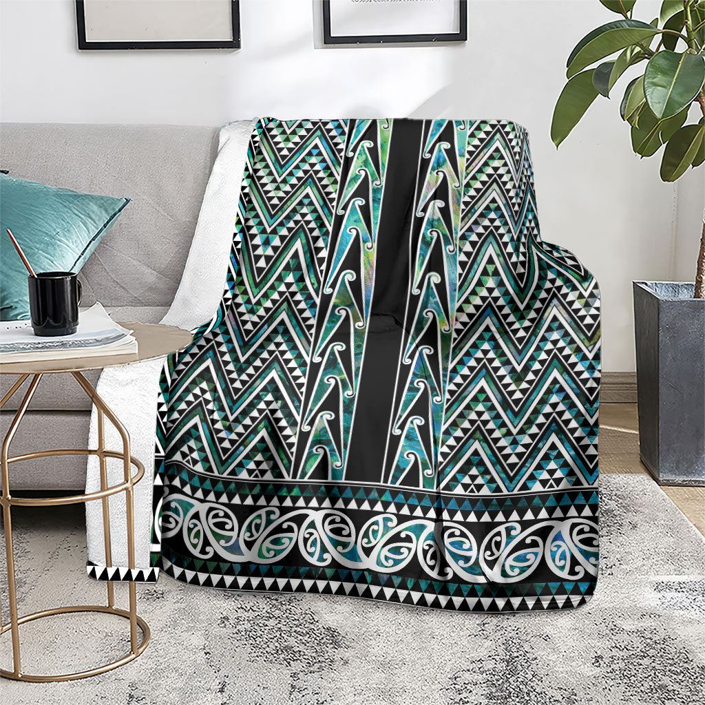 New Zealand Maori Niho Taniwha Blanket Papua Shell - Mangopare Puhoro Pattern