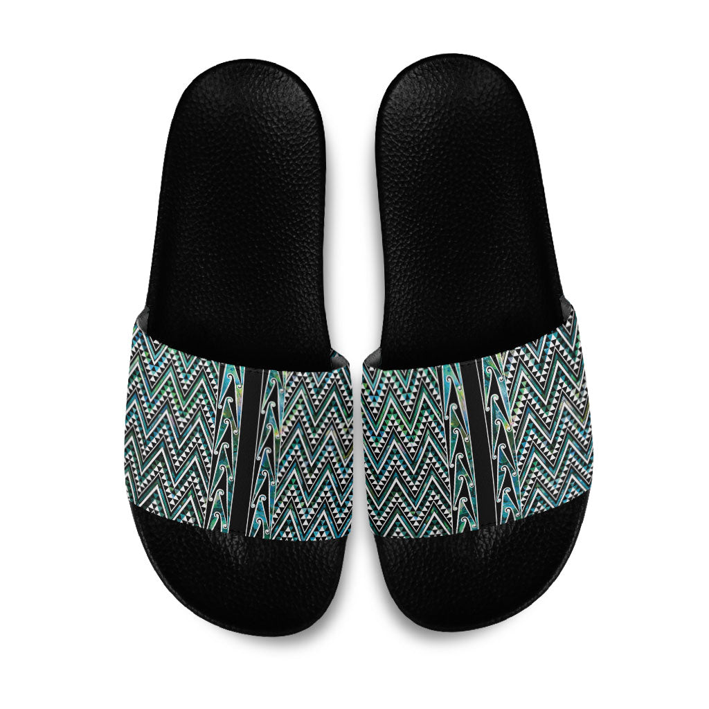 New Zealand Maori Niho Taniwha Slide Sandals Papua Shell - Mangopare Puhoro Pattern