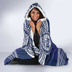 Bulldogs Rugby Custom Hooded Blanket Go Berries With Polynesian Style