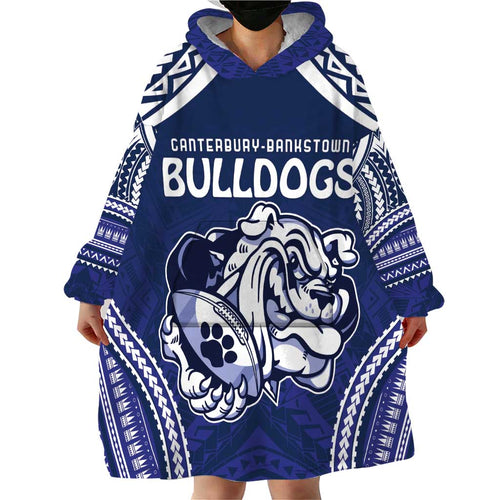 Bulldogs Rugby Custom Wearable Blanket Hoodie Go Berries With Polynesian Style