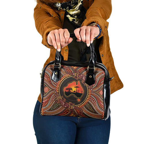 Lizard and Australia Map Shoulder Handbag Aboriginal Dot Painting