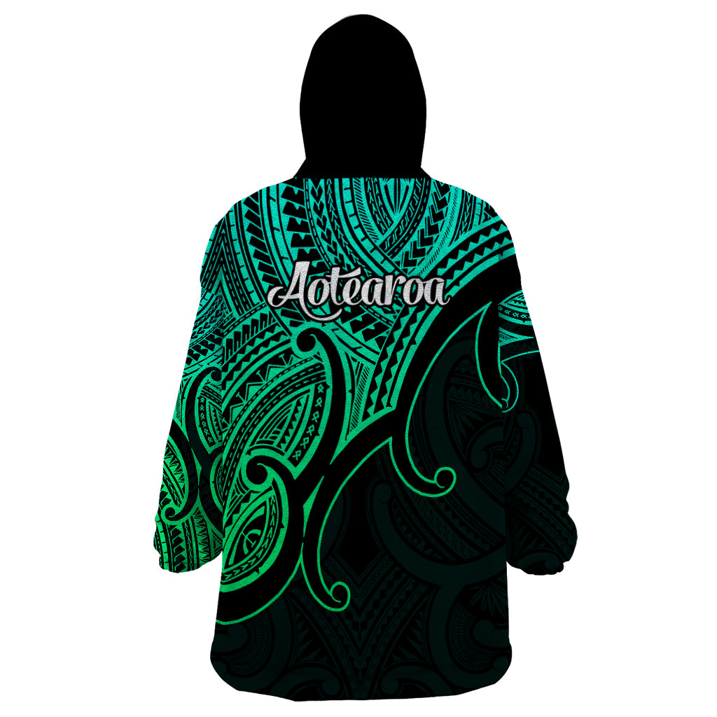 aotearoa-maori-koru-wearable-blanket-hoodie-polynesian-pacific-tribal-green