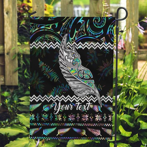 personalised-new-zealand-christmas-garden-flag-maori-fern-manaia-meri-kirihimete-with-papaua-shell