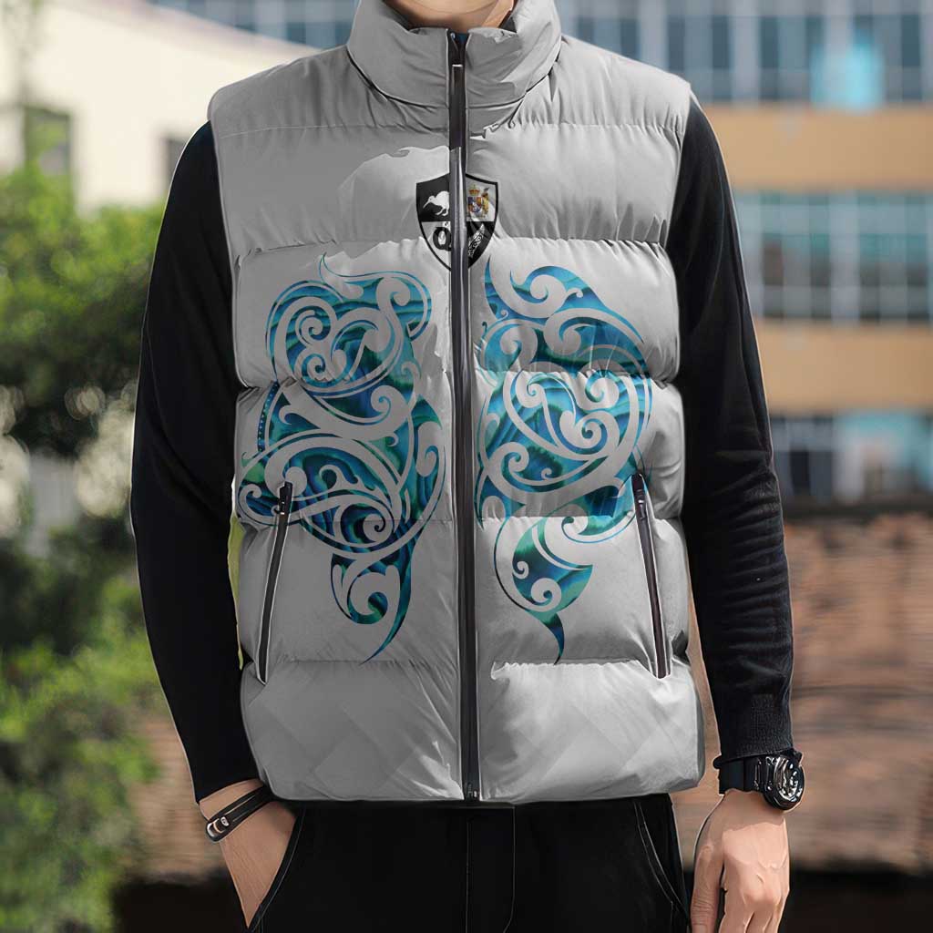 Queensland Maori Kiwi Personalised Sleeveless Puffer Jacket Ma Kakariki Papua Shell Maori Tribal Tattoo - Aussie Hoodie