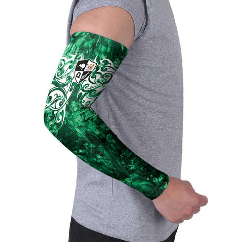 Queensland Maori Kiwi Personalised Arm Sleeves Kikirangi Papua Shell Maori Tribal Tattoo - Aussie Hoodie
