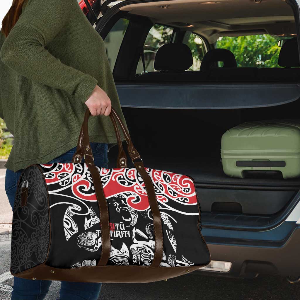 Aotearoa Toitu Te Tiriti Travel Bag New Zealand Stand Together Stand Stronger - Aussie Hoodie