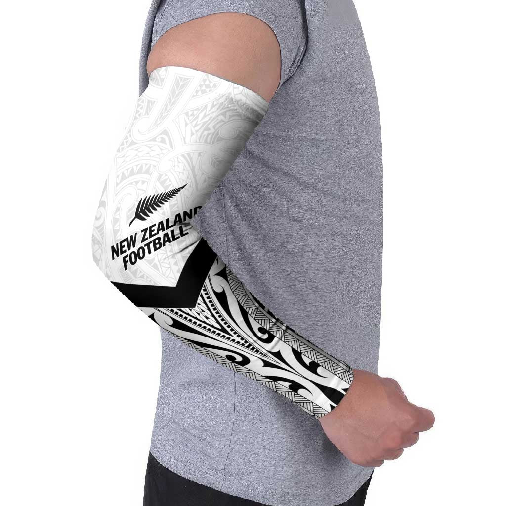 New Zealand Football Custom Arm Sleeves All White Fern Go Champions - Aussie Hoodie