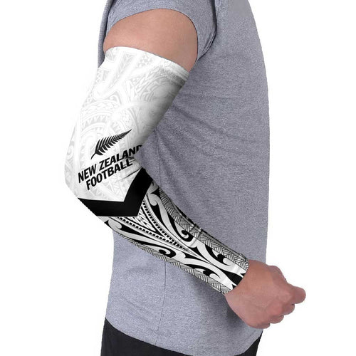New Zealand Football Custom Arm Sleeves All White Fern Go Champions - Aussie Hoodie