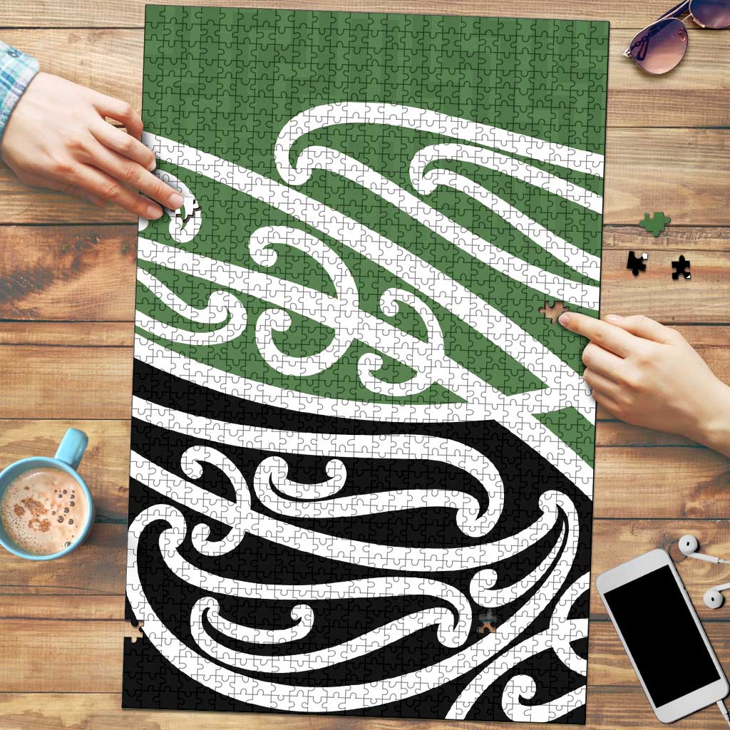 Green Fern New Zealand Kowhai Ngutukak Puzzle - Aussie Hoodie