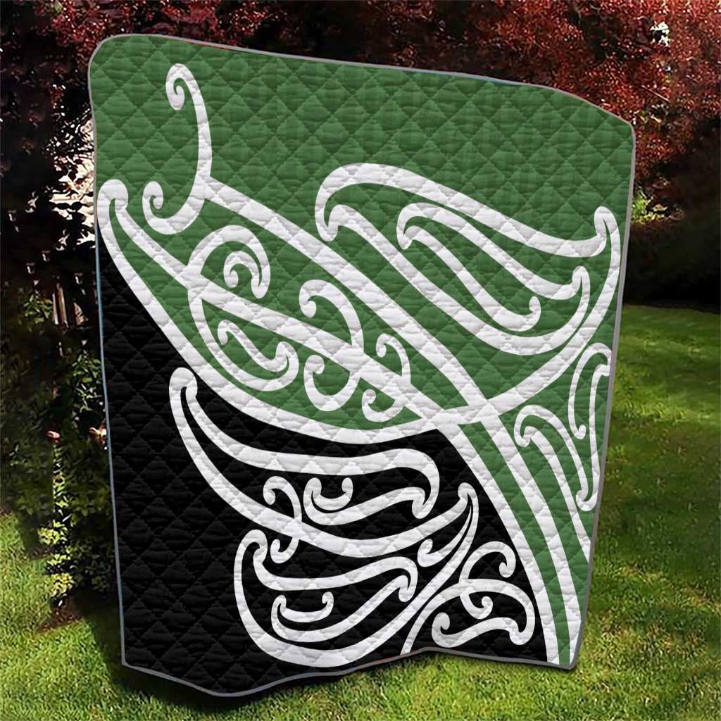 Green Fern New Zealand Kowhai Ngutukak Quilt - Aussie Hoodie
