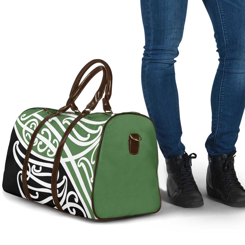 Green Fern New Zealand Kowhai Ngutukak Travel Bag - Aussie Hoodie