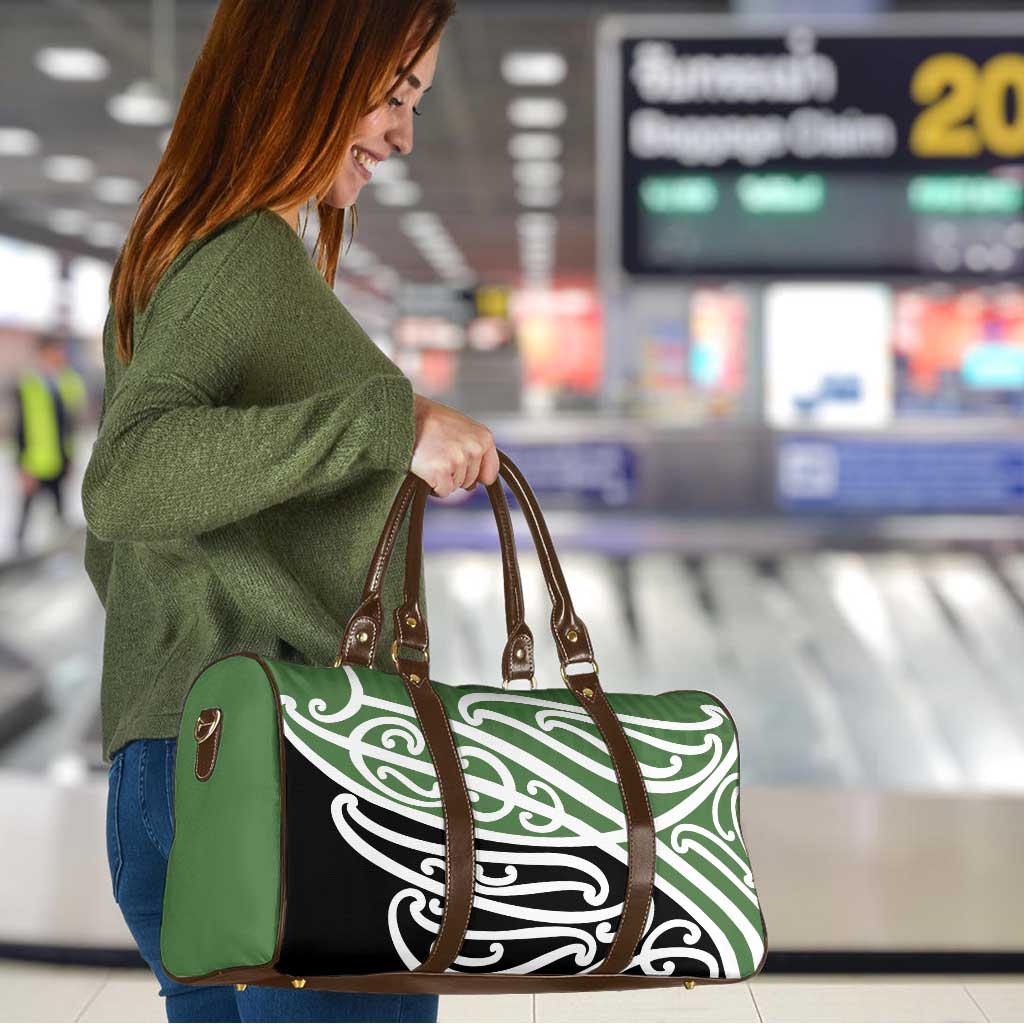 Green Fern New Zealand Kowhai Ngutukak Travel Bag - Aussie Hoodie