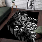 New Zealand Lawn Bowls Area Rug Black Maori Warrior Tribal Silver Fern - Aussie Hoodie