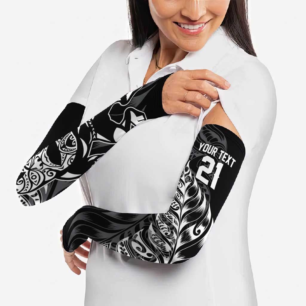 New Zealand Lawn Bowls Custom Arm Sleeves Black Maori Warrior Tribal Silver Fern - Aussie Hoodie