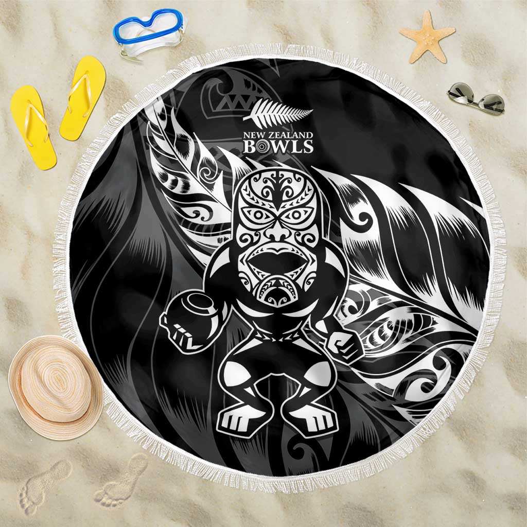 New Zealand Lawn Bowls Beach Blanket Black Maori Warrior Tribal Silver Fern - Aussie Hoodie
