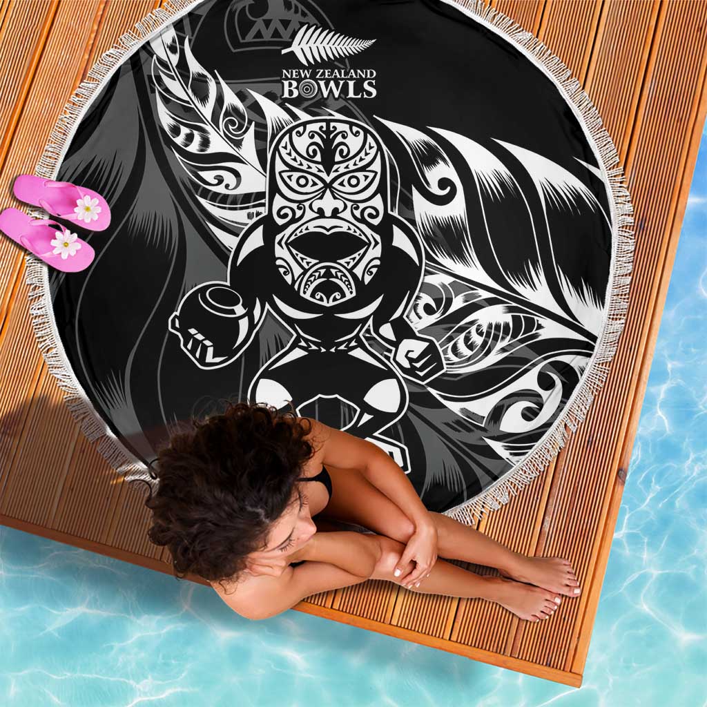 New Zealand Lawn Bowls Beach Blanket Black Maori Warrior Tribal Silver Fern - Aussie Hoodie