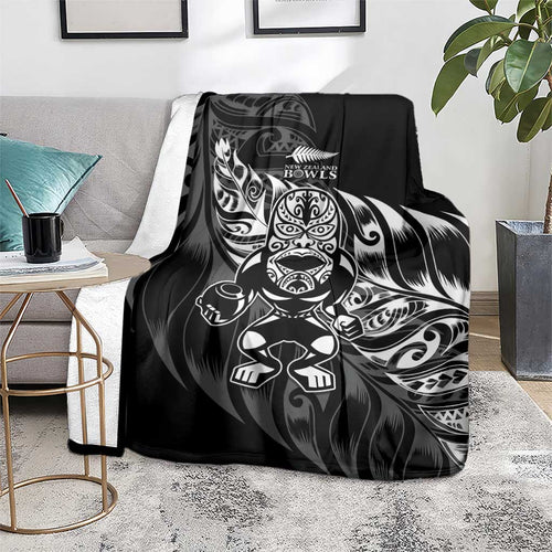 New Zealand Lawn Bowls Blanket Black Maori Warrior Tribal Silver Fern - Aussie Hoodie