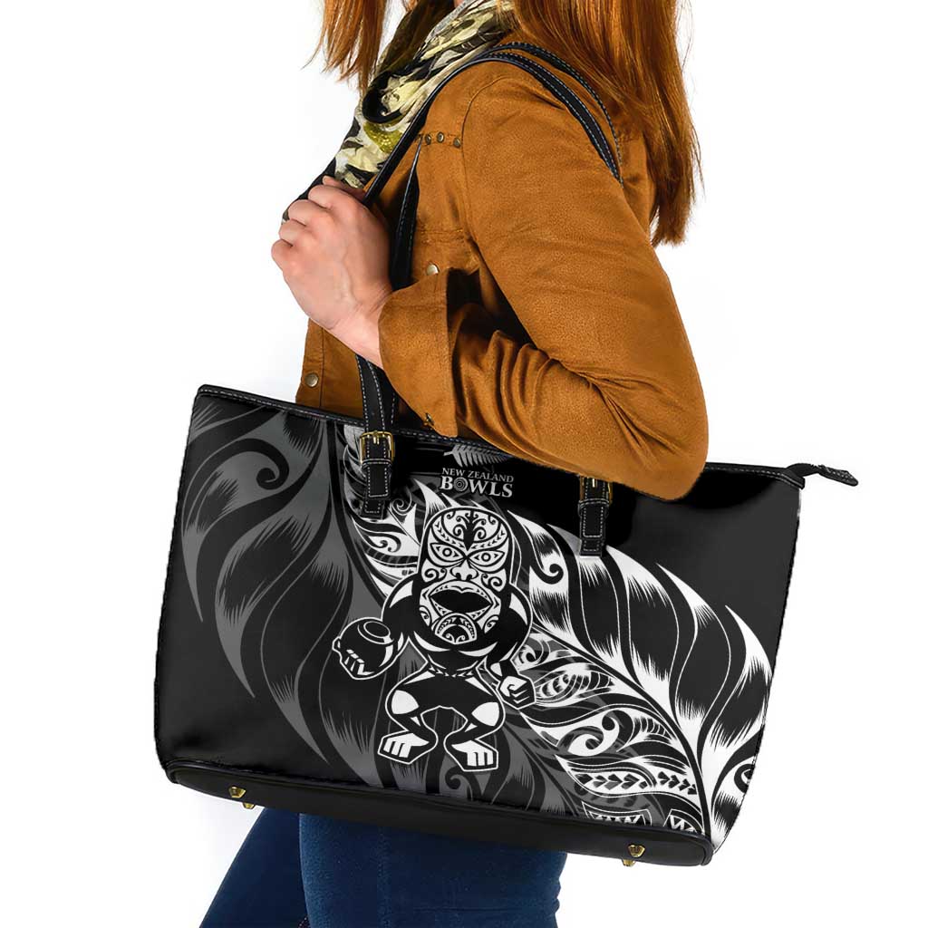 New Zealand Lawn Bowls Leather Tote Bag Black Maori Warrior Tribal Silver Fern - Aussie Hoodie