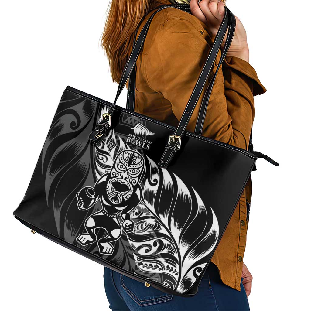 New Zealand Lawn Bowls Leather Tote Bag Black Maori Warrior Tribal Silver Fern - Aussie Hoodie