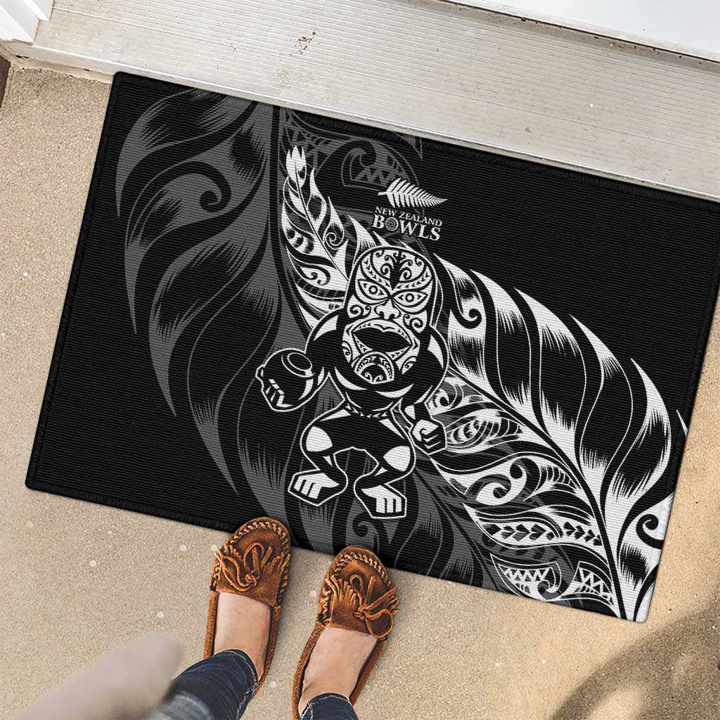 New Zealand Lawn Bowls Rubber Doormat Black Maori Warrior Tribal Silver Fern - Aussie Hoodie