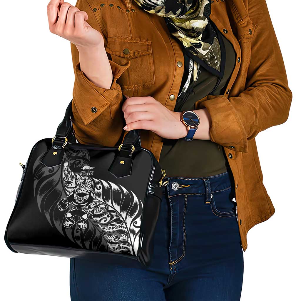 New Zealand Lawn Bowls Shoulder Handbag Black Maori Warrior Tribal Silver Fern - Aussie Hoodie