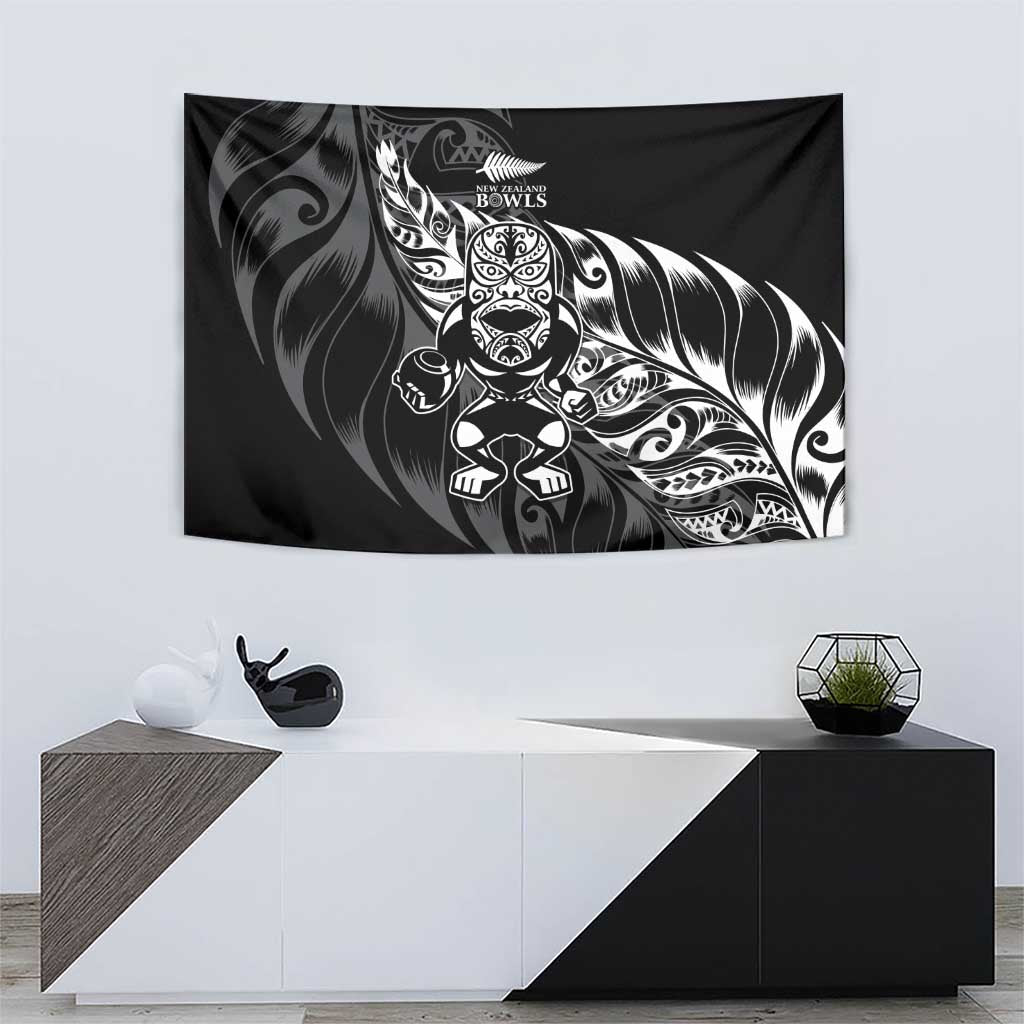 New Zealand Lawn Bowls Tapestry Black Maori Warrior Tribal Silver Fern - Aussie Hoodie