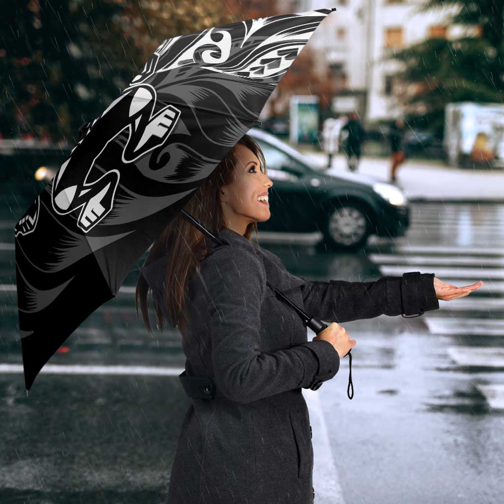 New Zealand Lawn Bowls Umbrella Black Maori Warrior Tribal Silver Fern - Aussie Hoodie