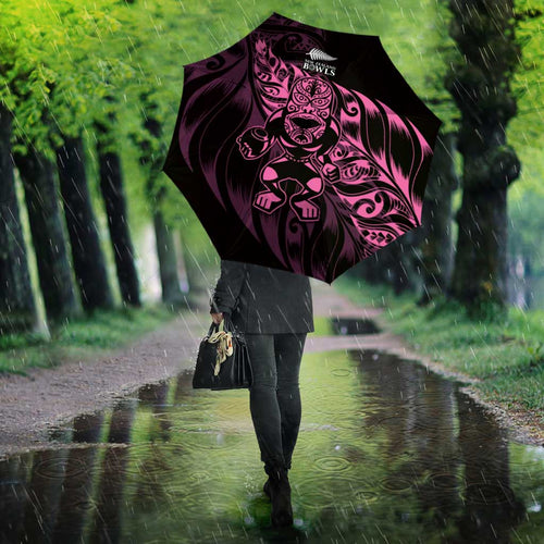 New Zealand Lawn Bowls Umbrella Pink Maori Warrior Tribal Silver Fern - Aussie Hoodie