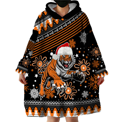 custom-tigers-rugby-wearable-blanket-hoodie-chirstmas-vibe-2023