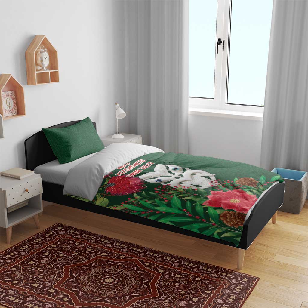 Maori Wheku Meri Kirihimete Personalised Bedding Set All Green Indigenous Maori Motif - Aussie Hoodie