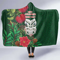 Maori Wheku Meri Kirihimete Personalised Hooded Blanket All Green Indigenous Maori Motif - Aussie Hoodie
