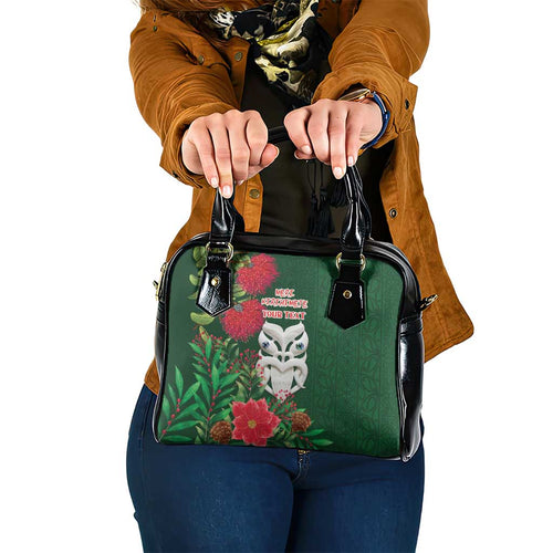 Maori Wheku Meri Kirihimete Personalised Shoulder Handbag All Green Indigenous Maori Motif - Aussie Hoodie