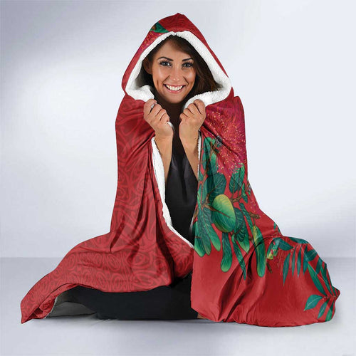 Maori Wheku Meri Kirihimete Personalised Hooded Blanket All Red Indigenous Maori Motif - Aussie Hoodie