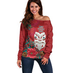 Maori Wheku Meri Kirihimete Personalised Off Shoulder Sweater All Red Indigenous Maori Motif - Aussie Hoodie