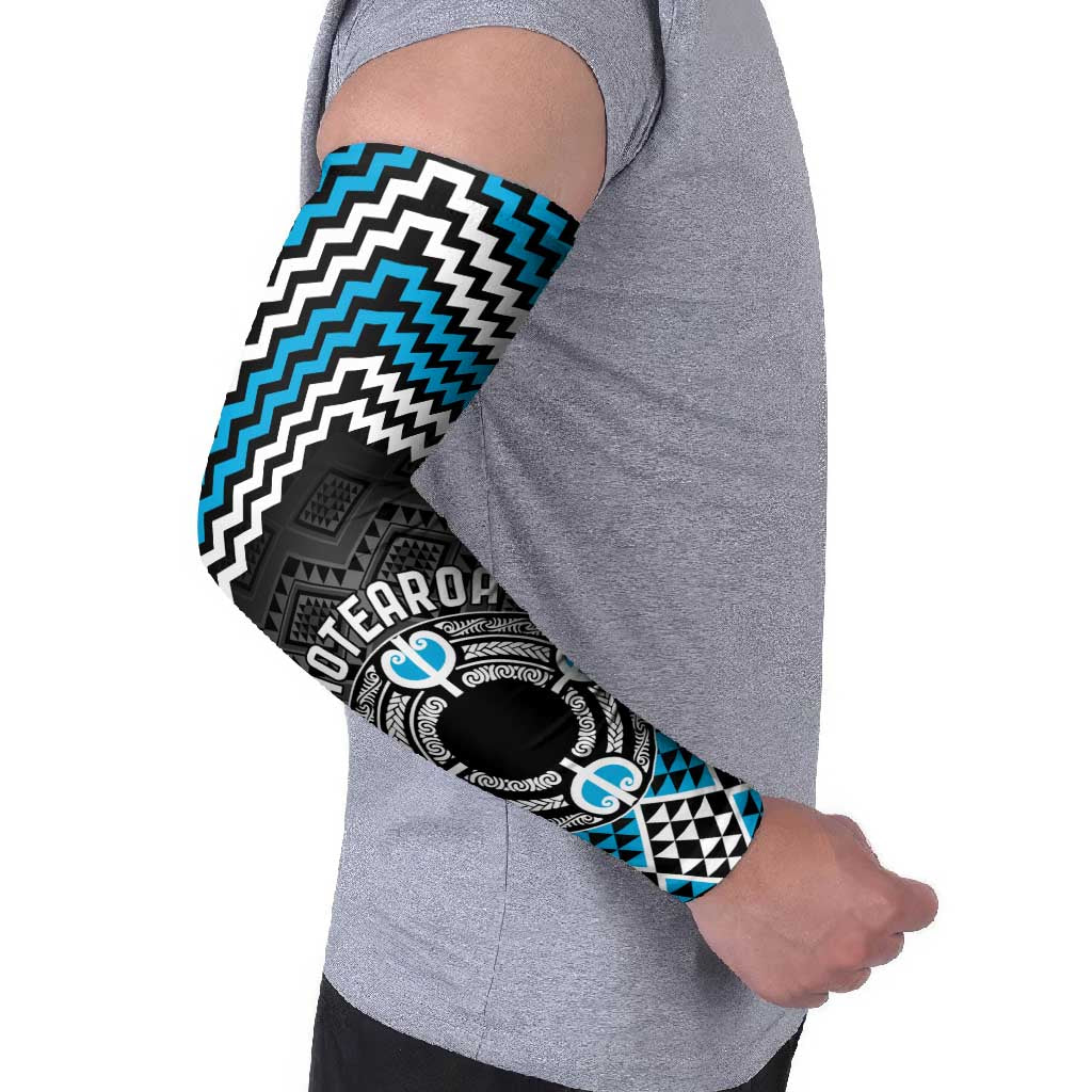 Personalised Aotearoa Niho Taniwha Motif Arm Sleeves Blue Style - Aussie Hoodie