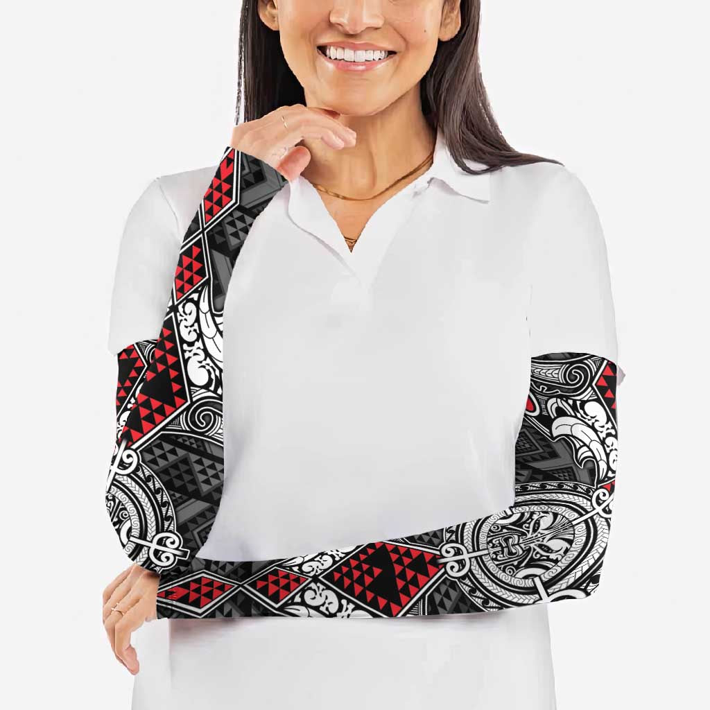 Black Aotearoa Taniko Motif Arm Sleeves Vintage Maori New Zealand Tribal Art Pattern - Aussie Hoodie