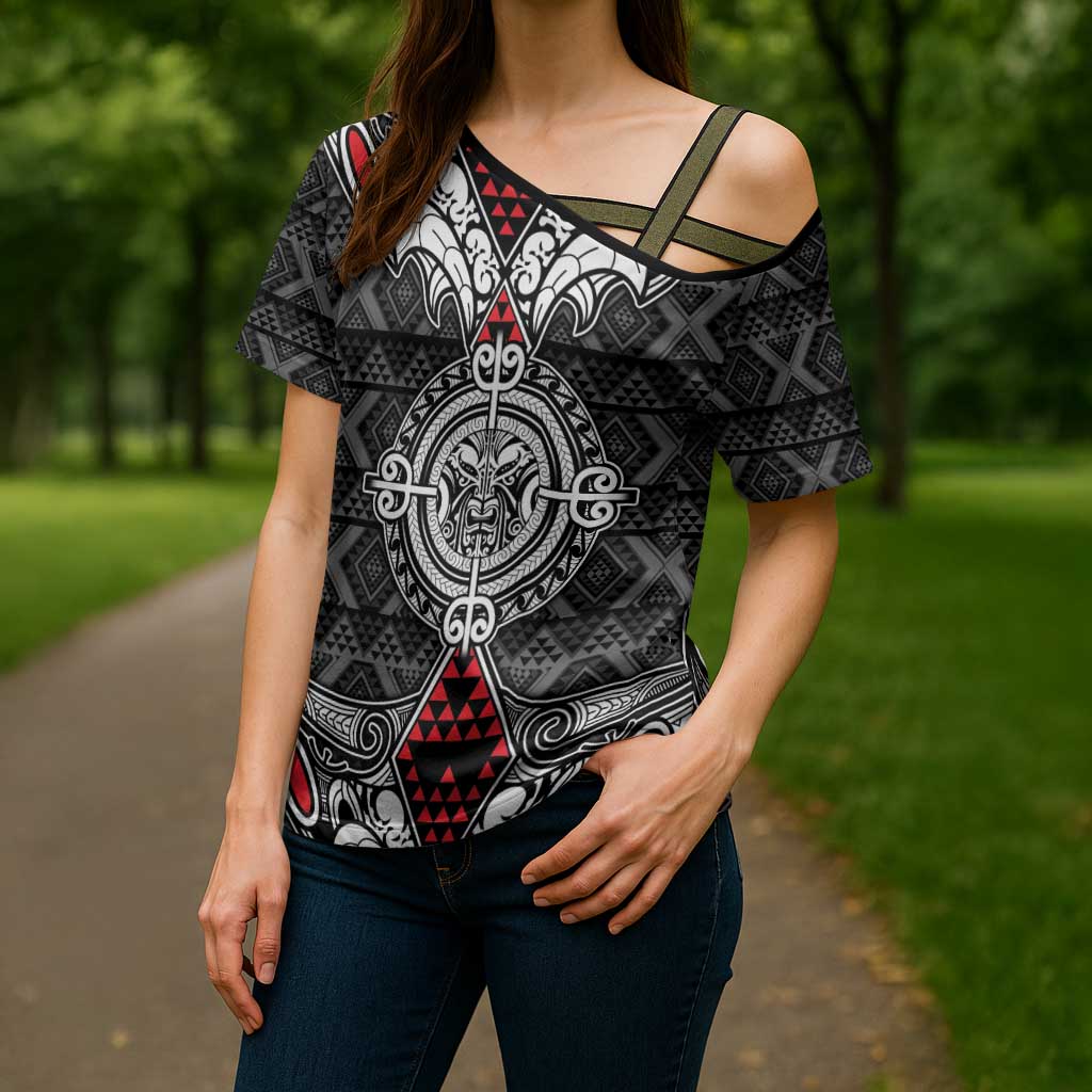 Black Aotearoa Taniko Motif Cross Shoulder Shirt Vintage Maori New Zealand Tribal Art Pattern - Aussie Hoodie