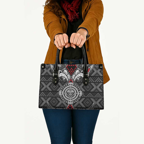 Black Aotearoa Taniko Motif Leather Bag Vintage Maori New Zealand Tribal Art Pattern - Aussie Hoodie