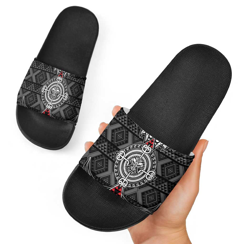 Black Aotearoa Taniko Motif Slide Sandals Vintage Maori New Zealand Tribal Art Pattern - Aussie Hoodie