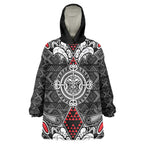 Black Aotearoa Tanilo Motif Wearable Blanket Hoodie Vintage Maori New Zealand Tribal Art Pattern