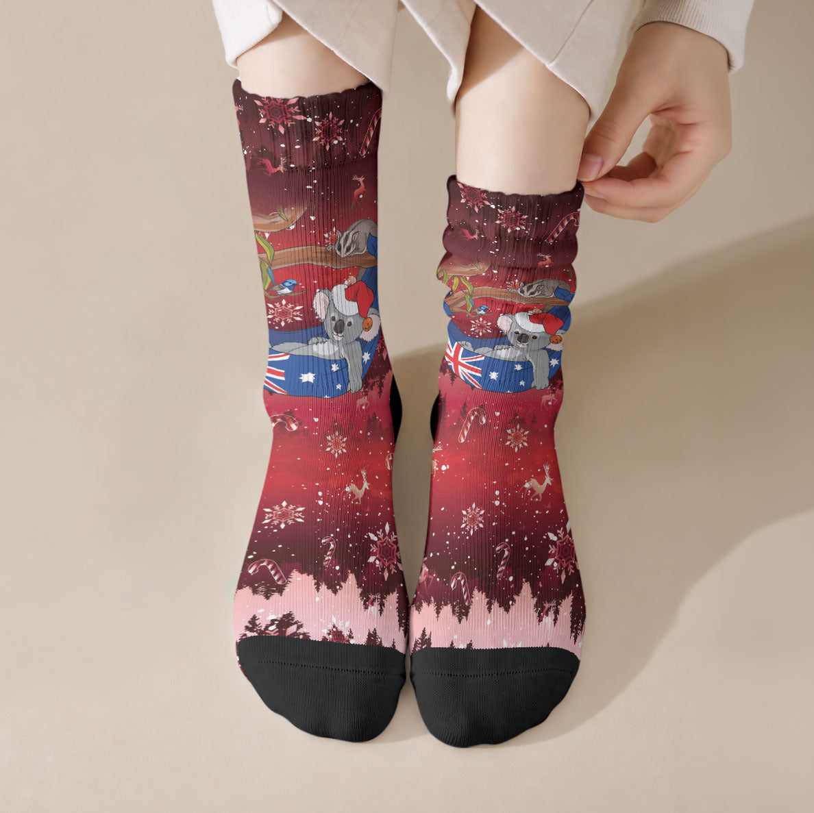 Aussie Festive Koala Christmas Crew Socks Koala-ty Time Flag Hammock Red Style