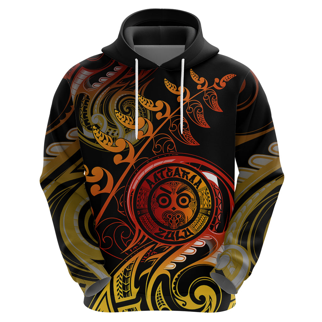 new-zealand-hoodie-aotearoa-wisdom-face-maori-fern-tattoo-arty