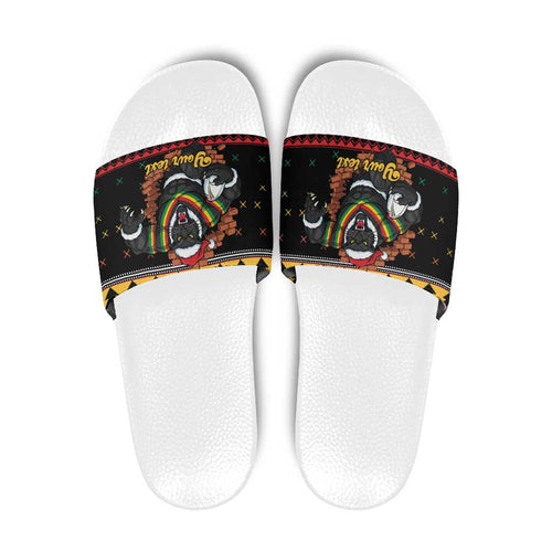Merry Panther Roar Personalized Slide Sandals Christmas Rugby League Spirit - Aussie Hoodie